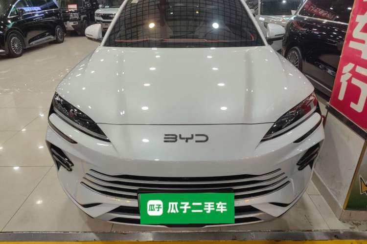 Used BYD Song PLUS New Energy 2025 DM-i 112KM Prestige Model Front
