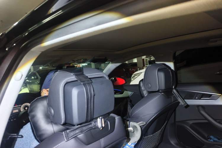 Used Audi A4L 2022 40 TFSI Luxury Dynamic Model
