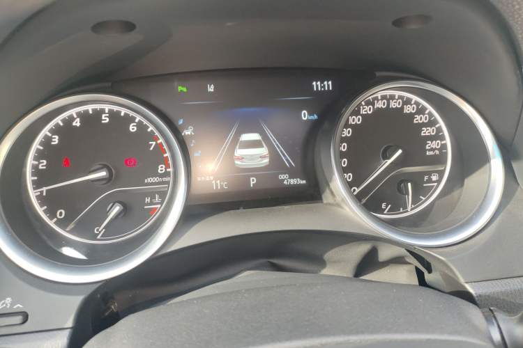 Used Toyota Camry 2023 2.0G Luxury Edition
