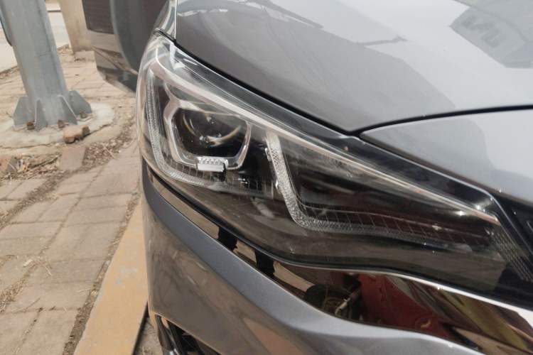 Used Chevrolet Monza 2019 RS 330T Automatic Comfort Edition China VI Standard
