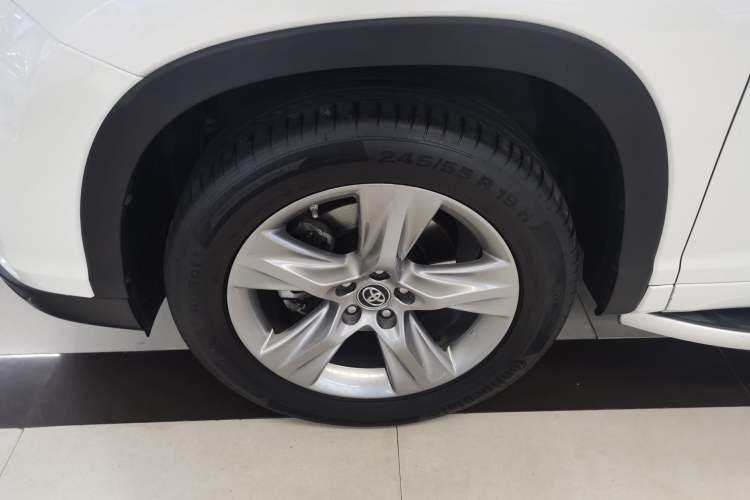 Used Toyota Highlander 2017 2.0T Four-Wheel Drive Luxury Edition 7 Seats
