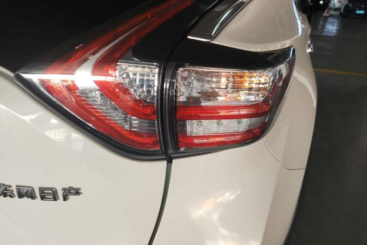 Used Nissan Murano 2021 2.5L XE Two-Wheel Drive Elite Edition