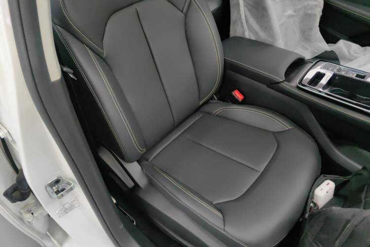 Used Roewe i6 MAX New Energy 2023 EV 420 Skyroof Special Edition
