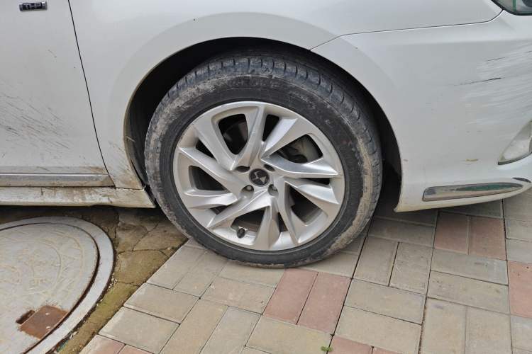 Used DS 5LS 2015 1.6T Comfort Edition THP160
