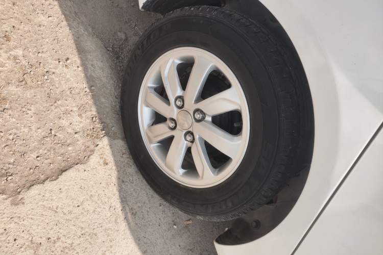 Used Kia K2 2015 Sedan 1.4L Automatic GLS
