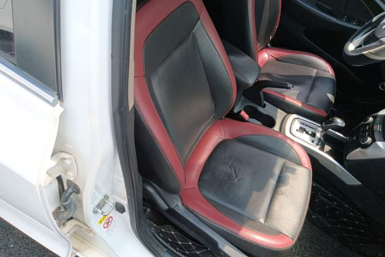 Used CHANGAN Eado 2013 1.6L Automatic Junku Model China IV Standard Right Front Seat