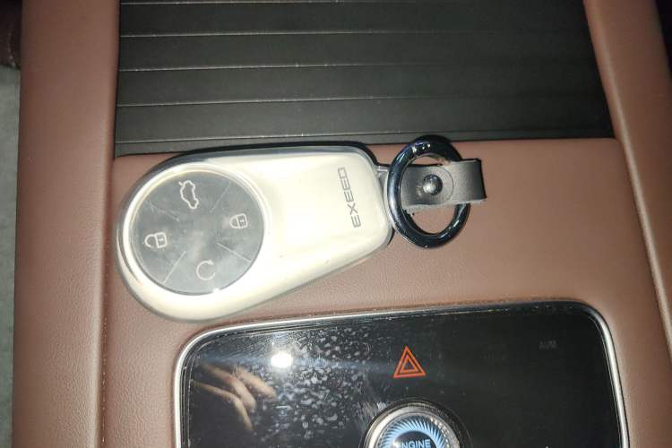 Used EXEED Lanyue 2023 400T Four-Wheel Drive Starry Edition 7-Seater Vehicle Key