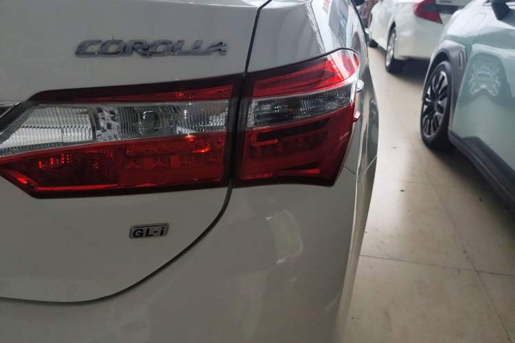 Used Toyota Corolla 2014 1.6L CVT GL-i Leather Edition