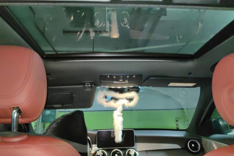 Used Mercedes-Benz C-Class 2019 C 260 Sport Edition Headliner