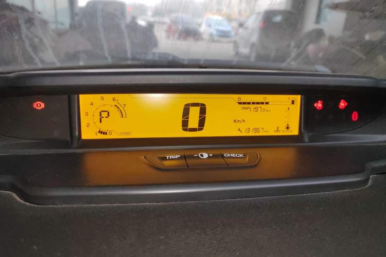 Used Citroen C-Quatre 2012 Sedan 2.0L Automatic Joyful Model