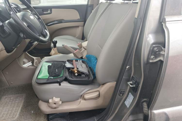 Used Kia Sportage 2012 2.0L Manual Two-Wheel Drive GL Trim
