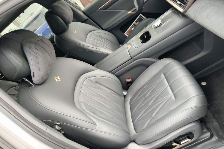 Used Dongfeng eπ eπ008 2025 210 Ultra LikeYi Edition 5-Seater
