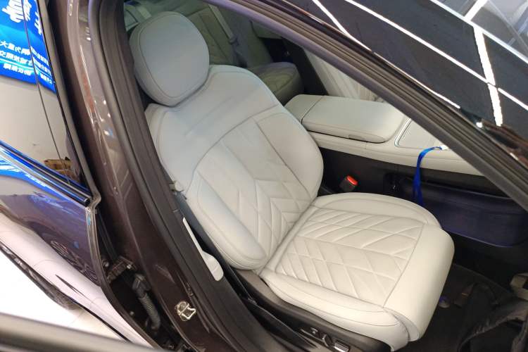 Used Nio ES6 2025 75 kWh