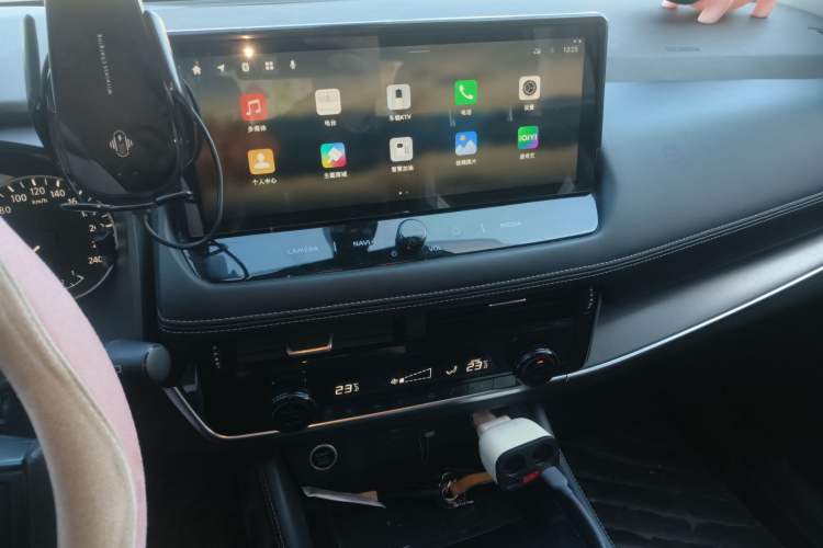 Used Nissan X-Trail 2021 VC-Turbo 300 CVT 2WD Luxury Edition Audio And AC Panel