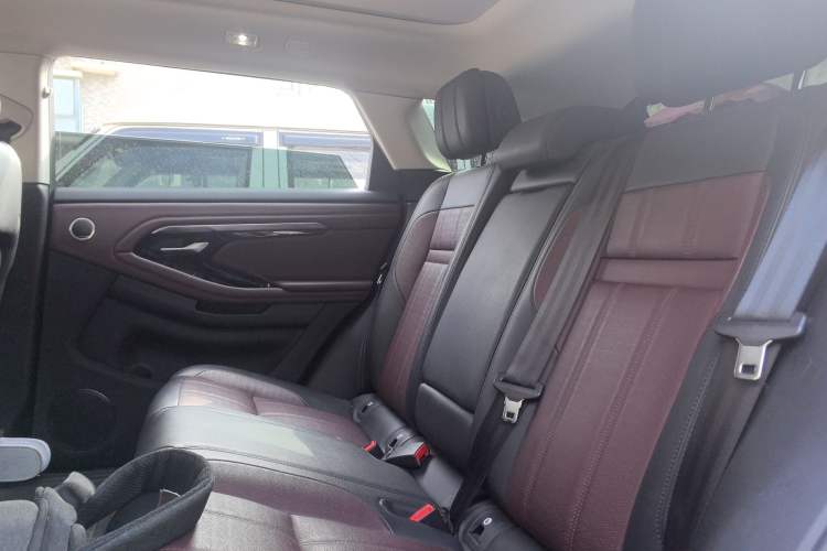 Used Land Rover Range Rover Evoque 2021 Range Rover Velar L 249PS R-Dynamic First Edition
