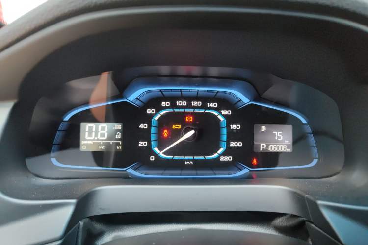 Used Roewe 360 2015 1.5L Automatic Luxury Edition
