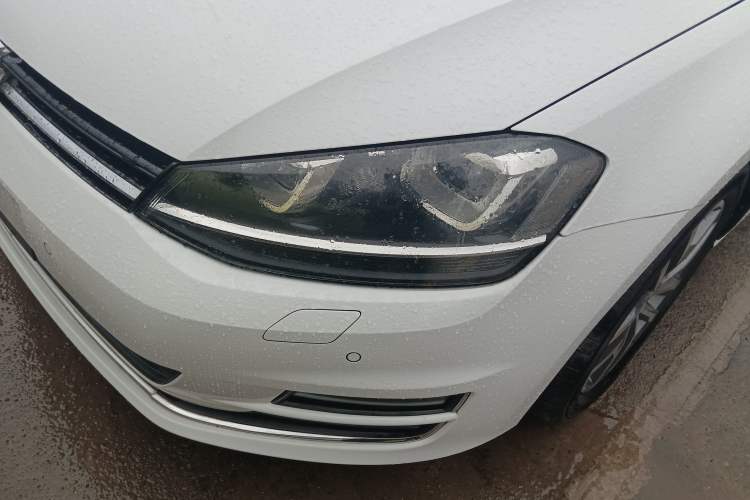 Used Volkswagen Golf 2014 1.4TSI Automatic Flagship Model
