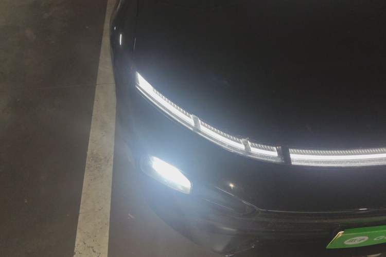 Used XPeng P7 2023 P7i 702 Pro Right Front Headlight