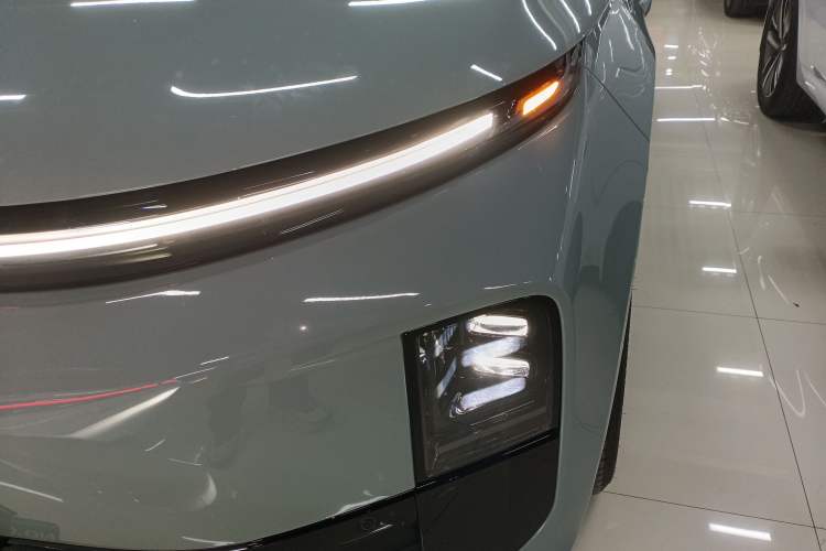 Used Li Auto L6 2025 Pro Smart Refresh Edition