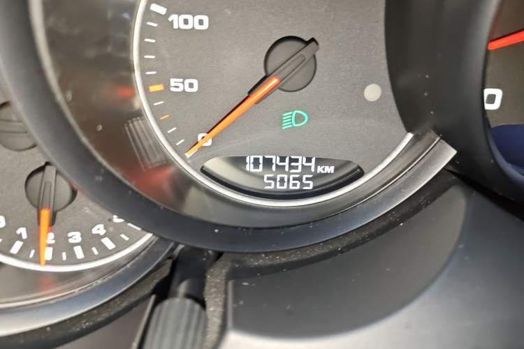 Used Porsche Cayenne 2014 Cayenne Platinum Edition 3.0T
