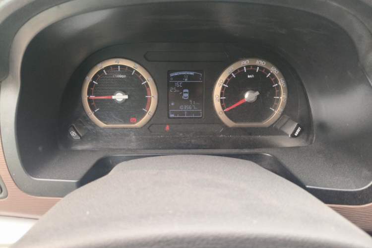 Used FORTHING Lingzhi 2019 M5 1.6L Exclusive Edition 7-Seater
