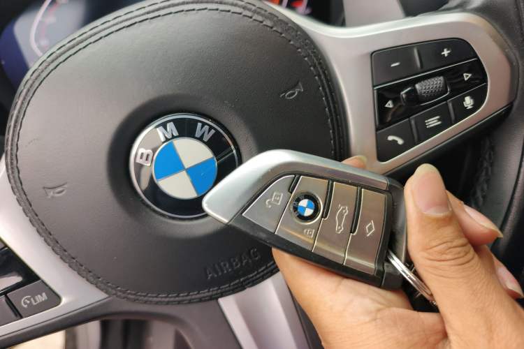 Used BMW 5 Series 2022 Restyled 530Li Luxury Edition M Sport Package
