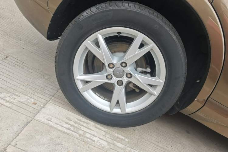 Used Audi Q3 2018 30th Anniversary Edition 30 TFSI Fashion Model Right Rear Wheel Hub