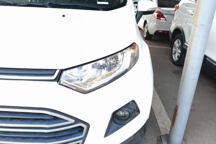 Used Ford EcoSport 2013 1.5L Automatic Fashion Model