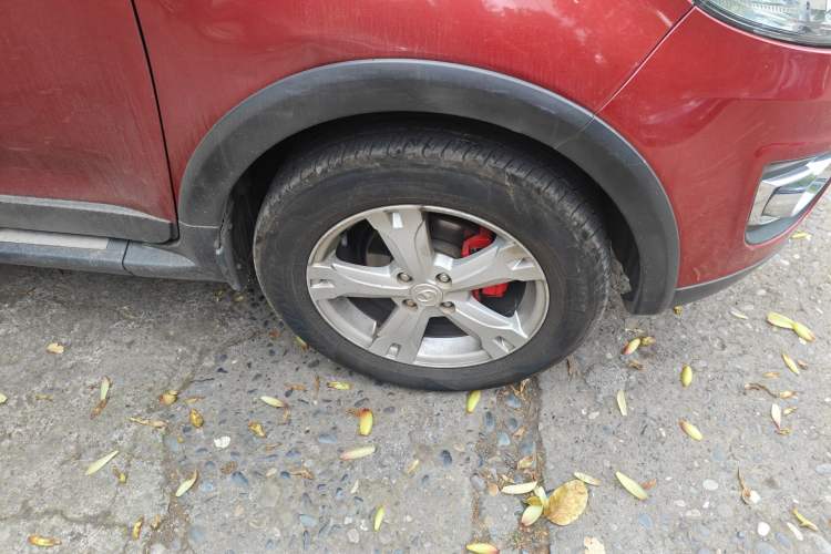 Used Great Wall M4 2012 1.5L Manual Luxury Version Right Front Wheel Hub