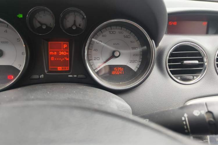 Used Peugeot 408 2011 2.0L Automatic Comfort Edition
