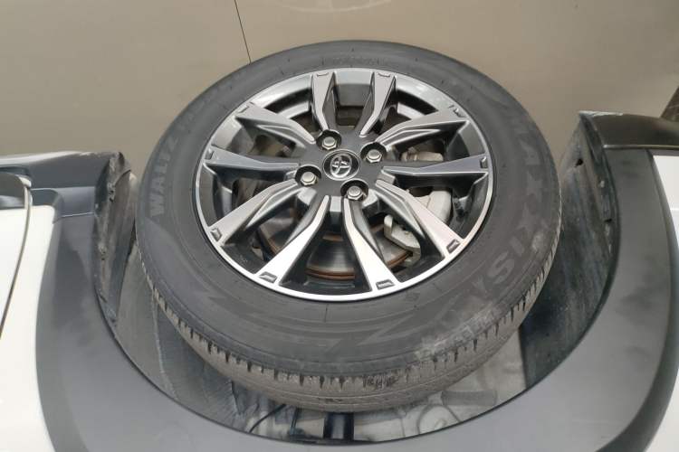 Used Toyota YARiS L Zhi Xuan 2022 X-Trail 1.5L CVT Luxury PLUS Edition