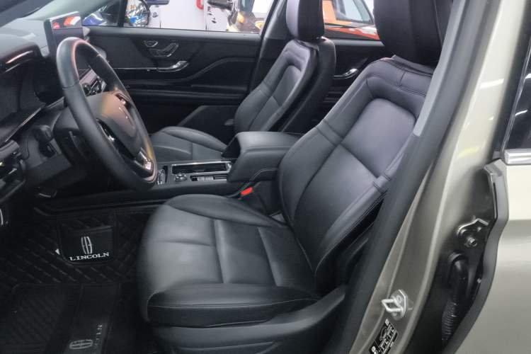 Used Lincoln Corsair 2022 Revised Version 2.0T Two-Wheel Drive Luxury Edition
