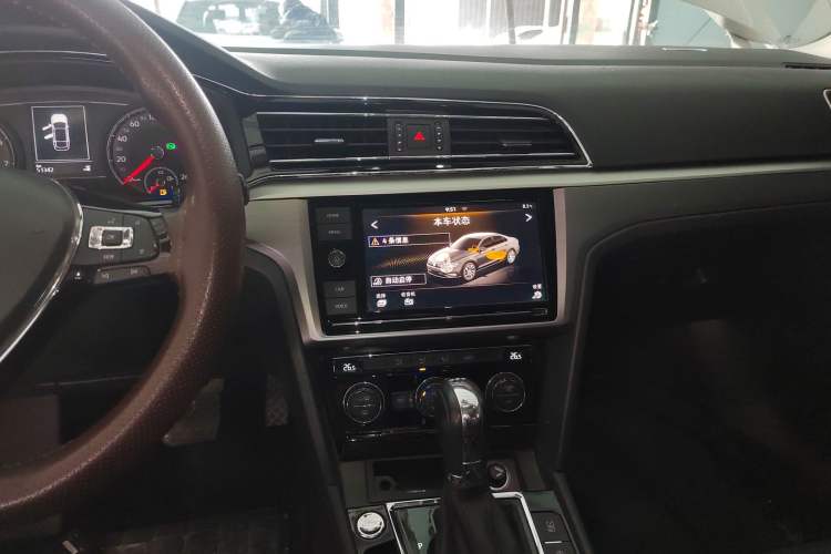 Used Volkswagen Lamando 2019 280TSI DSG Comfort Edition China VI standard
