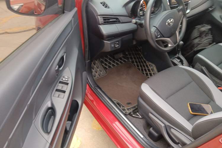 Used Toyota YARiS L Zhi Xuan 2022 1.5L CVT Leading PLUS Edition
