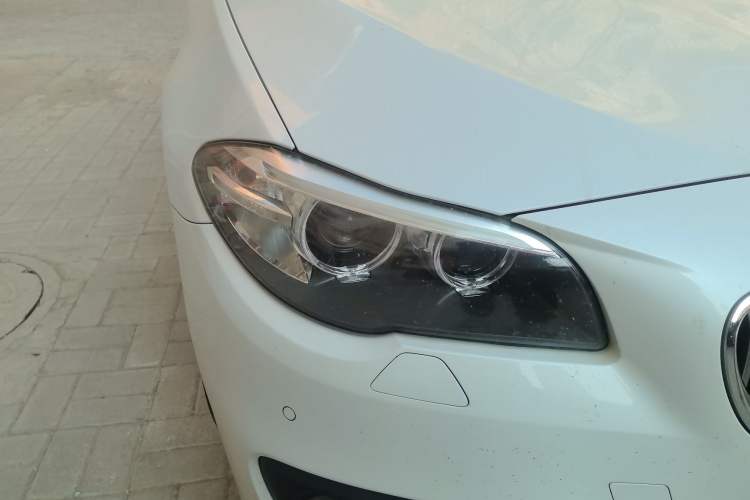 Used BMW 5 Series 2014 525Li Leading Model