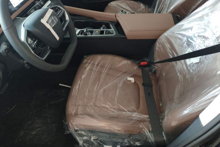 Used Bestune B70 2024 Dragon Edition 1.5T Leading Model Left Front Seat