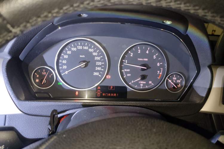 Used BMW 3 Series 2014 320Li Fashion Model
