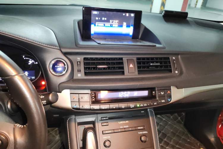 Used Lexus CT 2017 CT200h Comfort Edition Monochrome China V Standard