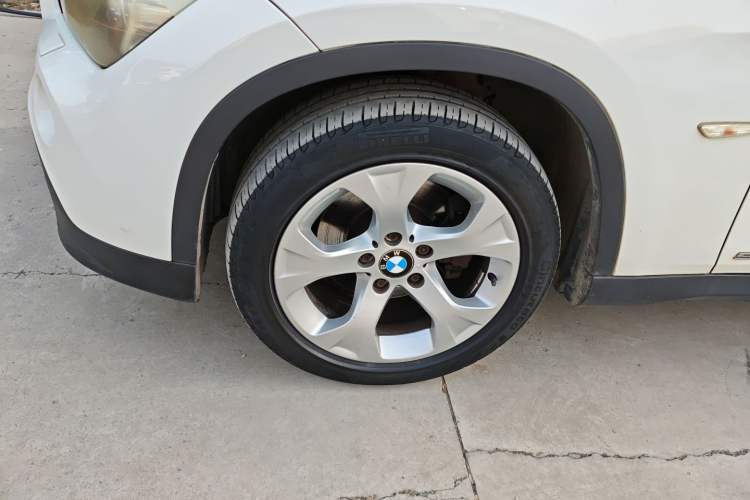 Used BMW X1 2012 sDrive18i Luxury Edition Exterior 4