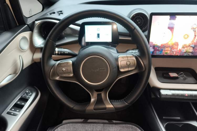 Used BYD Dolphin 2023 420 km Free Version
