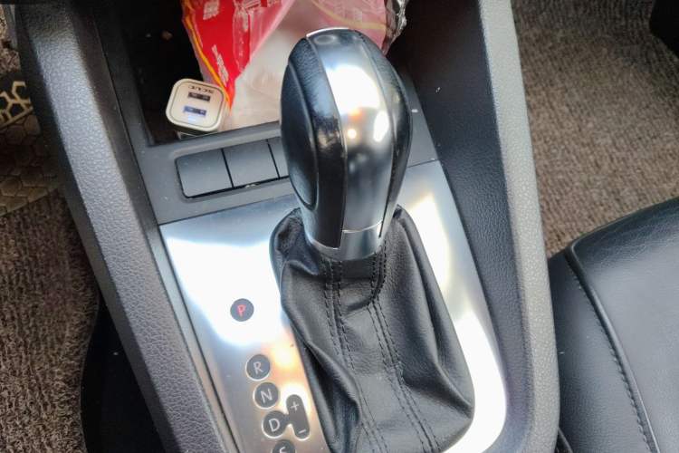 Used Volkswagen Sagitar 2012 1.6L Automatic Comfort Edition
