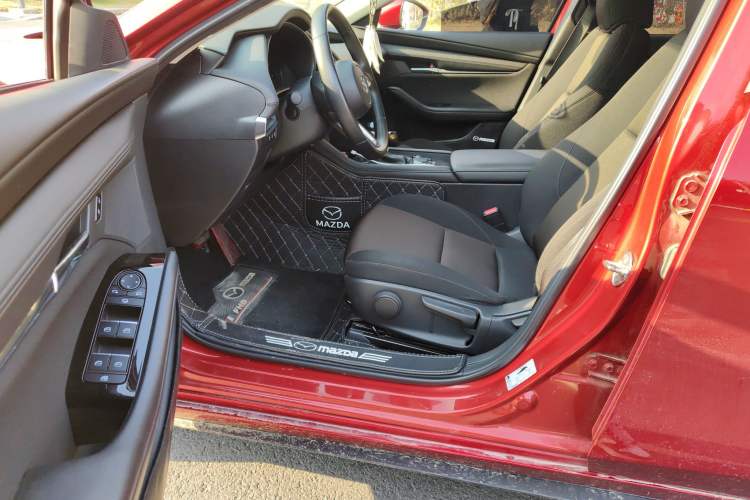 Used Mazda Mazda 3 Axela 2020 2.0L Automatic ZhiXuan Edition