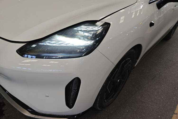 Used Hyptec HT 2024 825 Ultra-High Voltage LiDAR Edition Left Front Headlight