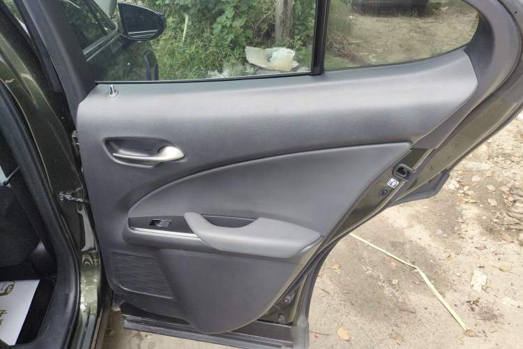 Used Lexus UX New Energy 2020 300e Pure·Joy Edition Interior 6