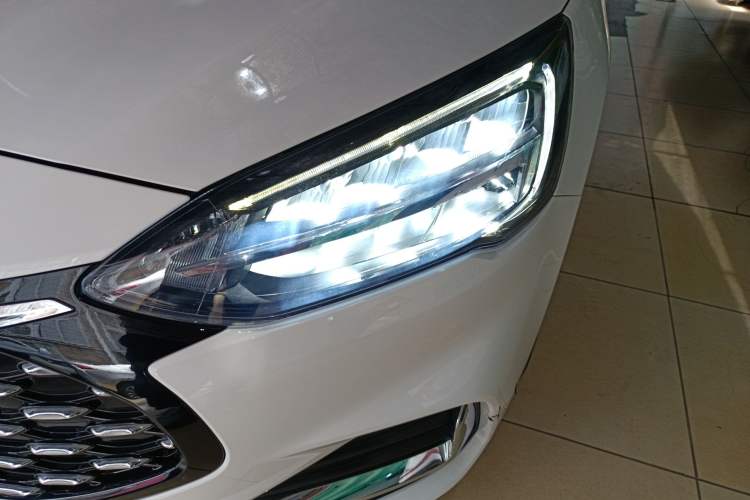 Used Ford Focus 2021 Sedan EcoBoost 180 Automatic Trendy Model