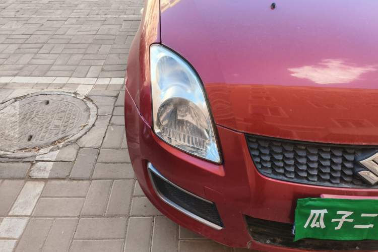 Used Suzuki Swift 2013 1.3L Manual Value Edition