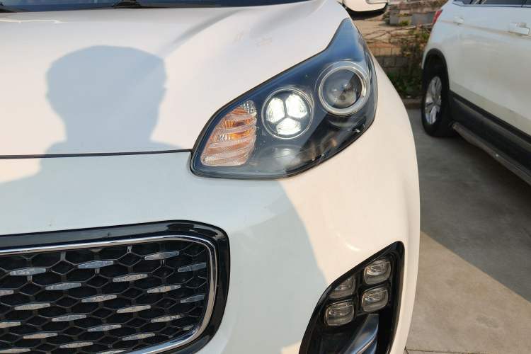 Used Kia KX5 2017 1.6T Automatic Two-Wheel Drive 15th Anniversary Special Edition DLX
