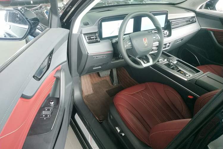 Used Hongqi HS5 2026 Model 2.0T Four-Wheel Drive Qi Xiang Pro Edition