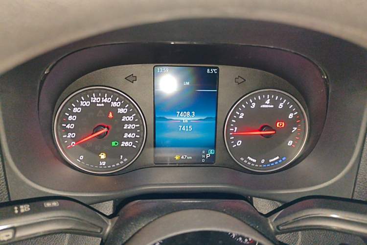 Used Mercedes-Benz Vito 2024 2.0T Elite Version 7 Seats