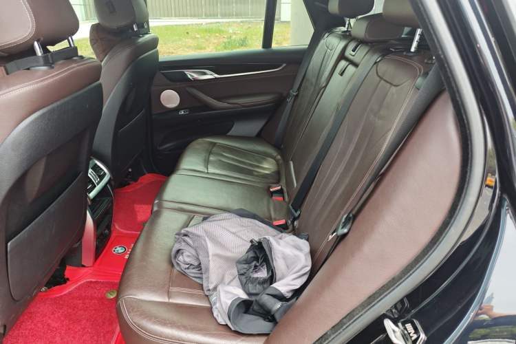 Used BMW X5 2018 xDrive35i M Sport Edition Left Rear Seat